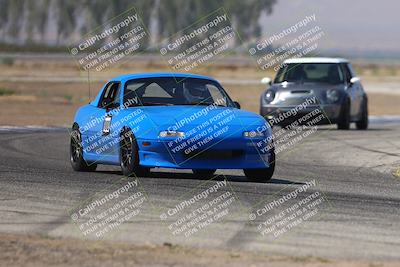 media/Sep-20-2025-Extreme Speed (Sat) [[1fcc23683c]]/Orange (Mid Intermediate)/Session 2 (Sunrise)/